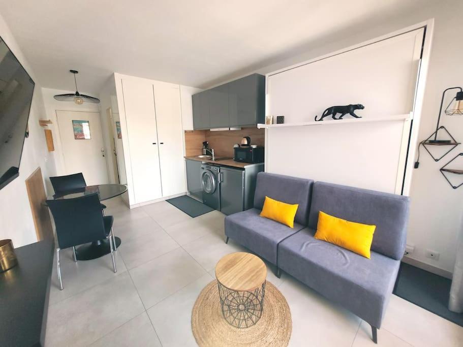 Ginkgo Studio - Piscine, Proche De La Mer, Golf, Wifi Мандельє-ла-Напуль Екстер'єр фото